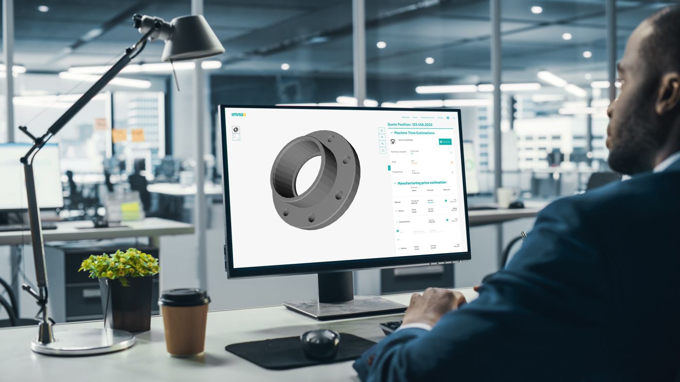 Imnoo im Einsatz – Person am Bildschirm Person nutzt Imnoo Software am Bildschirm